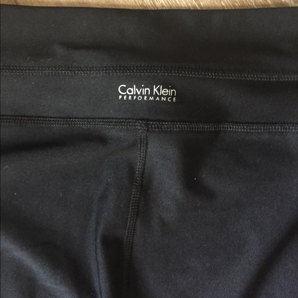 Calvin  Klein  capris - Picture 3 of 5